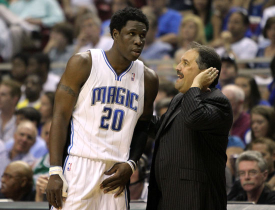 蒂亚戈-席尔瓦重返五大联赛？（蒂亚戈·席尔瓦或将回归欧洲五大联赛？）