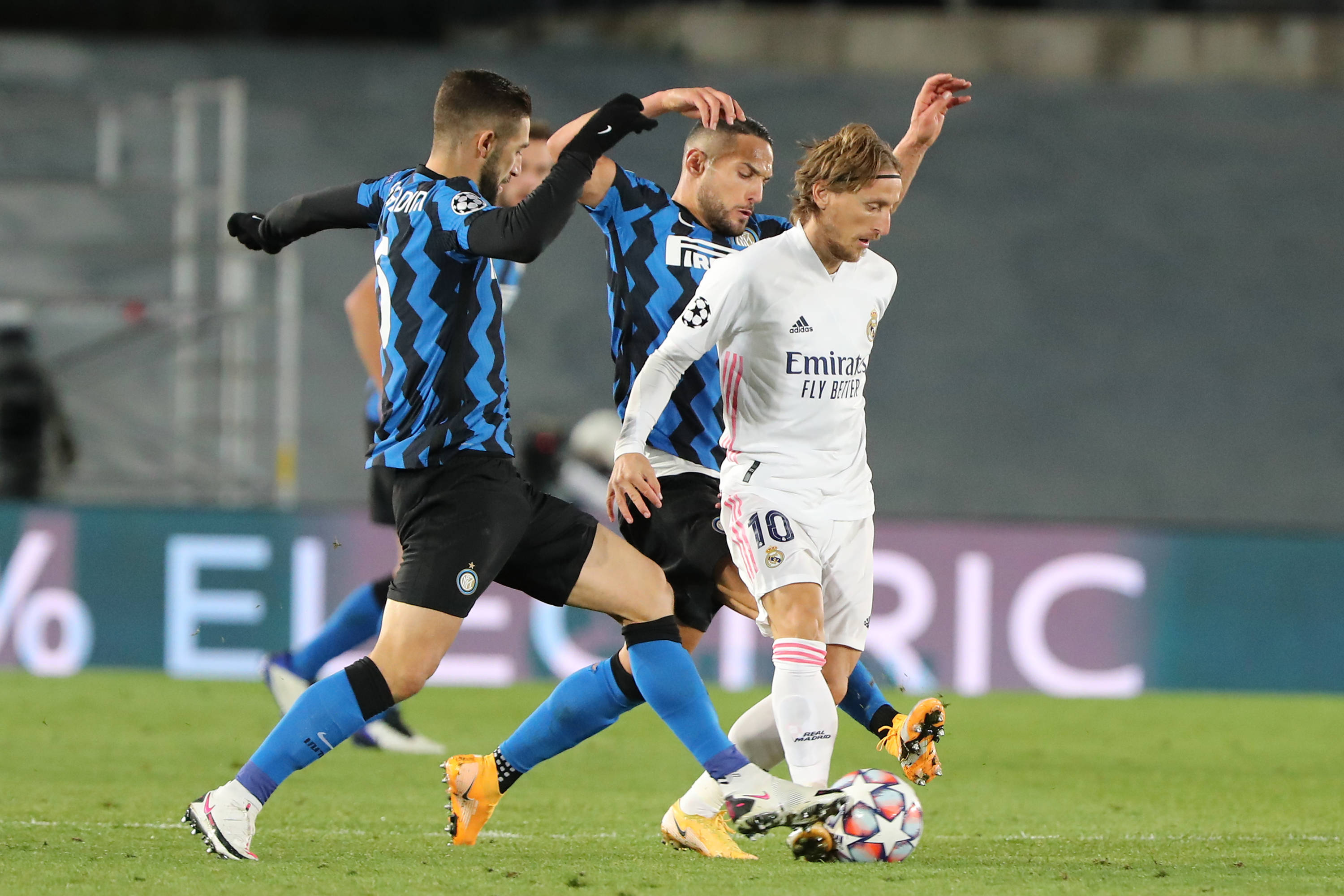 迪马：拉比奥已回归米兰合练，圣地亚哥仍进行单独训练（迪马：拉比奥重返米兰合练，圣地亚哥仍单独训练）