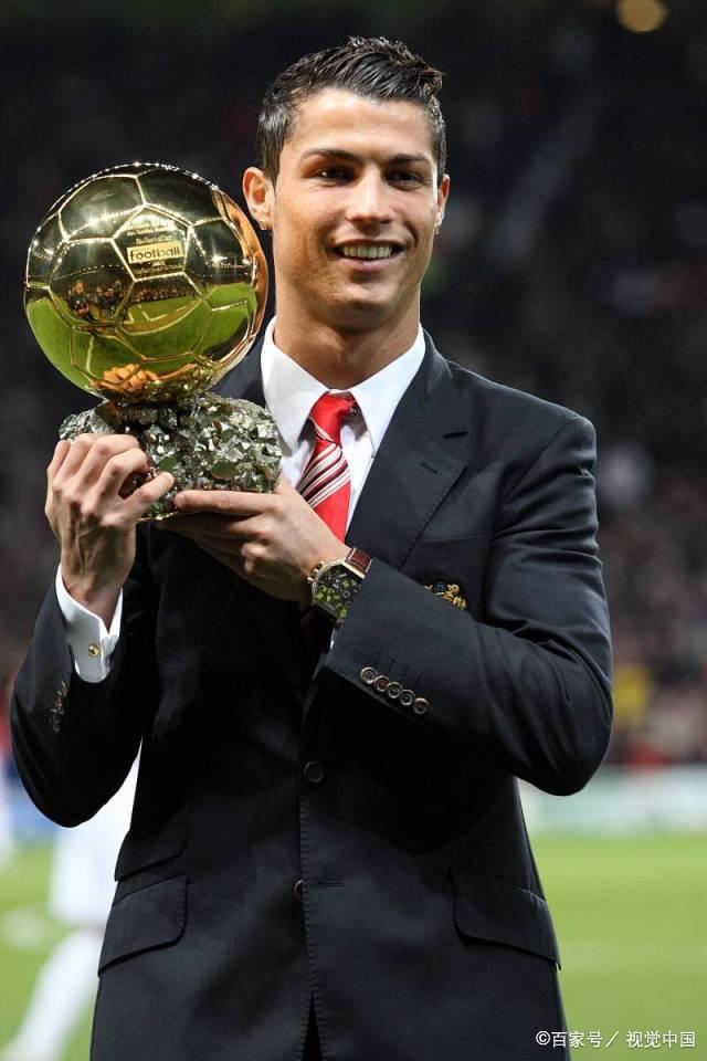 对阵阿贾克斯总赢球？穆帅：当时皇马明显更强，这是赢球的原因（穆帅谈对阿贾克斯连胜：当时皇马实力更强，因此取胜）