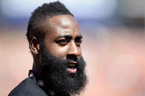 于帕梅卡诺：孔帕尼非常出色，我欠他很多；事情还没有结束（于帕梅卡诺：孔帕尼能力出众，我对他心怀感激；一切尚未结束）