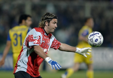 掘金成NBA历史第三支单赛季有三名不同球员得到50+的球队（掘金成NBA史上第三队：单季三名不同球员砍下50+）